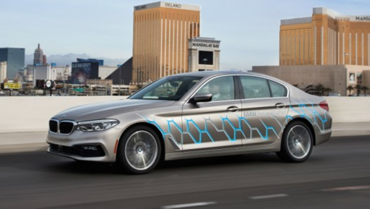 La BMW Serie 5 diventa autonoma