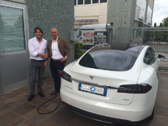 Consegna Tesla Model S