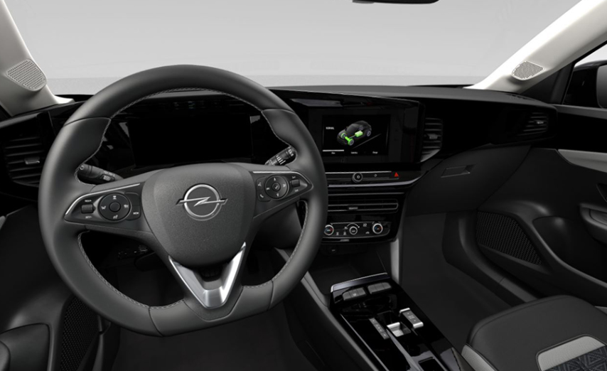 noleggio lungo termine opel mokka-e elettrica